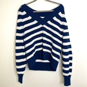 STRIPED SWEATER BLUE & WHITE (SIZE M)